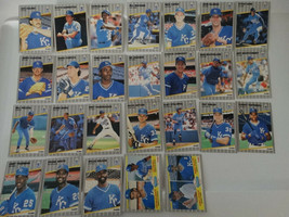 1989 Fleer Kansas City Royals Team Set Of 26 Baseball Cards - £1.96 GBP