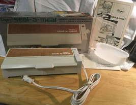 DAZEY Vintage Seal A Meal White Vacuum Food Sealer W/ Box Manual - $18.69
