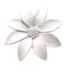 White Water Lily Genuine Leather 2-in-1 Floral Pin/Hairclip - £9.95 GBP