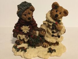 BOYDS FOLKSTONE COLLECTION "EDMOND & BAILEY...GATHERING HOLLY" 8E1920 NOS - $169.06 MXN BOYDS FOLKSTONE COLLECTION "EDMOND & BAILEY...GATHERING HOLLY" 8E1920 NOS - $169.06 MXN