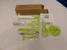 Kitchen 7 Piece Gift Set SKU#: 0001H8L Lime Green Pineapple Slicer Avacado Tool - £16.55 GBP