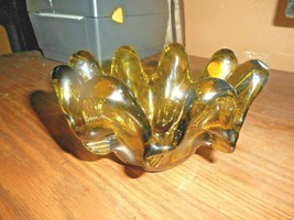MCM Vintage Green Glass Nesting Bowl Stacking Italian Art Glass Crimped Sides - £22.51 GBP
