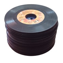Bulk Lot of 50 Vinyl 7&quot; Inch Records 45rpm Craft Crafting Upcycle Etsy Mixed - £11.57 GBP