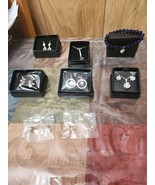 New 9 Pc AVON Pierced Earrings, Necklaces Bracelet w/ Heart Rhinestone C... - $590.12 MXN