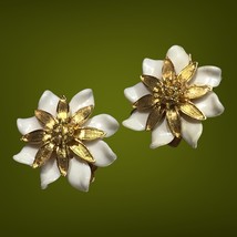 vintage kramer clip on gold tone white lucite earrings excellent - £45.55 GBP