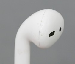 Apple AirPods 2nd Generation with Wired Charging Case - White (MV7N2AM/A) image 6