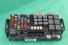 2008 Hummer H3 Engine Bay Fusebox Fuse Block Relay Box 15906627 image 5