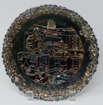 Fenton 1979 Amethyst Carnival Glass Cabinetmaker Collector's Plate No. 10 - $360.31 MXN Fenton 1979 Amethyst Carnival Glass Cabinetmaker Collector's Plate No. 10 - $360.31 MXN