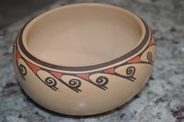 JoFern Silas Puffer , Hopi Pueblo, small pot, 5-1/4 diameter - $120.00
