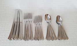 Oneida KIMBRA Stainless Flatware 19 Pieces Knives Forks Spoons~Service f... - £23.45 GBP