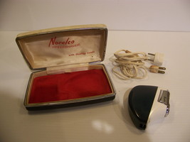 NORELCO SPEEDSHAVER W/ FLOATING HEADS &amp; CASE VINTAGE - £28.70 GBP