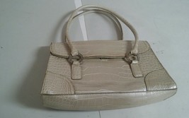 Tommy Hilfiger Aligator Skin Look Purse Hand Bag As Is - $4.99