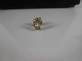 Vintage Turtle Lapel Pin Gold Tone Green Stone - $7.70