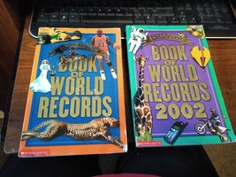2 Scholastic Book of World Records 2001&amp; 2002 - £2.38 GBP