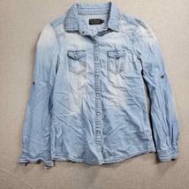 Ci Sono Denim Collection Womens Shirt Size M Blue Denim Light Wash Pearl Snap - $11.30