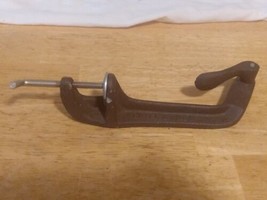 Vintage Herter&#39;s No. 11 Fly Tying Vise - £19.70 GBP