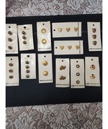33 La Mode &amp; JHB International Small Gold Tone Assorted Buttons. Mixed  Lot - $18.99