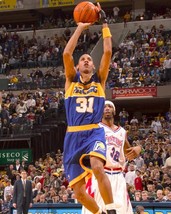Reggie Miller 8X10 Photo Indiana Pacers Basketball Picture Nba - £3.90 GBP