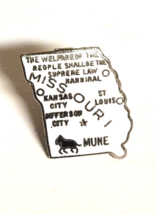 Vintage Pin Hat Lapel State of Missouri Shaped Enamel Metal Souvenir Pin - £3.16 GBP