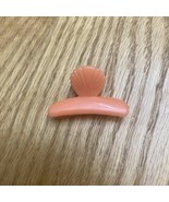 Barbie Hair Claw Clip Peach Orange Seashell Shell Vintage Accessory for ... - $13.70 CAD