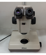 Nikon SMZ-U 1:10 Zoom Microscope - $1,357.80 CAD