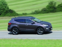 Hyundai Santa Fe [EU] 2013 Poster 24 X 32 | 18 X 24 | 12 X 16 #CR-1404217 - £15.40 GBP+