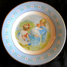 Avon Tenderness Decorative Plate Pontesa Spain True Vintage Country Mother 1974 - £4.70 GBP