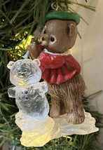 Vintage The Ice Sculptor Christmas Ornament 1981 Hallmark Keepsake Bear - £7.98 GBP