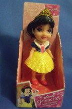 Toys New Disney Princess Mini Toddler Snow White Doll 4 inches - £7.97 GBP