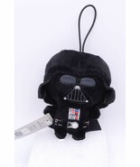 Small Plush Darth Vader Star Wars Hallmark Small Ornament 4½ x 3½ - $92.47 MXN