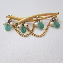 Vintage Kramer Goldtone Branch Pin Faux Jade Pearls Chains Signed Pin - £26.09 GBP