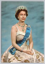 Her Majesty Queen Elizabeth II Portrait By Baron Studios Vintage Postcard - £10.97 GBP