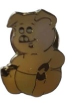 Pig  Pin Badge - $79.38 MXN