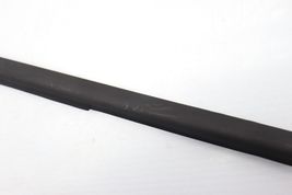 14-19 FIAT 500L REAR RIGHT PASSENGER SIDE DOOR WINDOW BELT MOLDING TRIM E3342 image 6