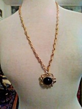 VINTAGE GOLDEN LINK CHAIN NECKLACE WITH BLACK CABOCHON PENDANT IN CHAIN ... - £18.88 GBP