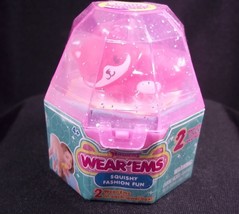 Mashems Wear&#39;ems Series 1 Squishy Fun Jewel Box Pink &amp; White Kitty 2 pack NEW - £6.44 GBP