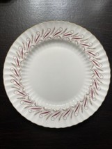 Paragon By Appointment The Queen Fine China England Plated Red/Gold 8” Plate - £14.66 GBP