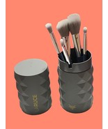 LARUCE BEAUTY Essentials Brush Set with Case 5 ct BRAND NEW MSRP $154 - £23.45 GBP