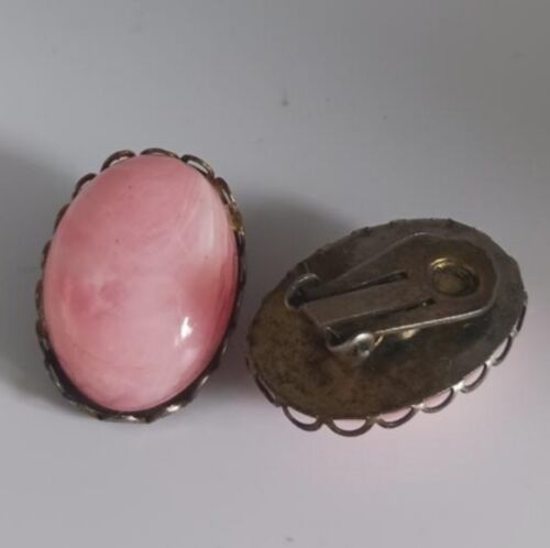 Vintage Pink Oval Goldtone Clip on Earrings - $15.00