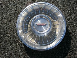 One genuine 1962 1963 Cadillac Deville Fleetwood hubcap wheel cover - £16.32 GBP