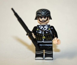 German Infantry Guard Solider black uniform WW2  E  Minifigure - £4.75 GBP