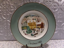 Country Christmas 1980 Avon Collector Plate by Enoch Wedgwood - $263.11 MXN