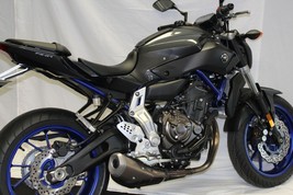 TechSpec 2014-2017 Yamaha FZ-07 Snake Skin Tank Grips - $1,322.50 MXN
