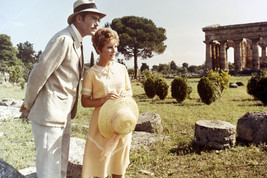 Peter O&#39;Toole and Petula Clark in Goodbye, Mr. Chips Looking at Ruins 24x18 Post - £18.28 GBP