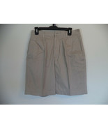 Men&#39;s Khaki Covington Pleated Shorts. Size 30. 100% Cotton. - $17.82