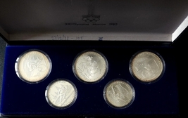 1980 Moscow Olympics Russia 90% Silver 5 &amp; 10 Rubles Coin Set in Origina... - £157.97 GBP