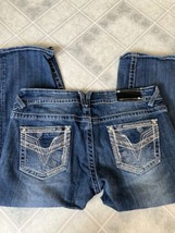Vigoss The Chelsea Capri Jeans Size 11/12  Embroidered back Pockets White Stitch - £21.82 GBP