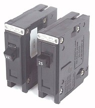 Lot Of 2 CUTLER-HAMMER HQP1025 Circuit Breakers 25A, 1P - $38.95