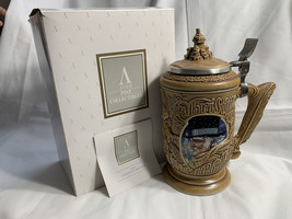 Avon Collectibles 1996 A CHRISTMAS CAROL STEIN Beer Stein w/Box - $221.07 MXN
