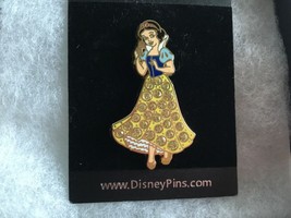 Walt Disney 2006 Snow White Princess lapel trading pin collector sparkle - $20.23
